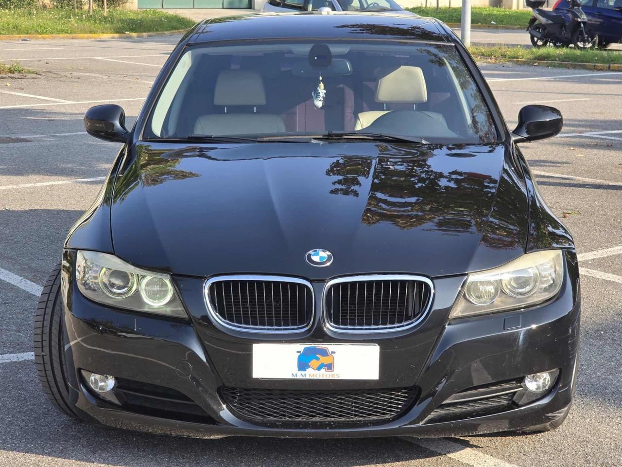 BMW 320 d Touring Attiva