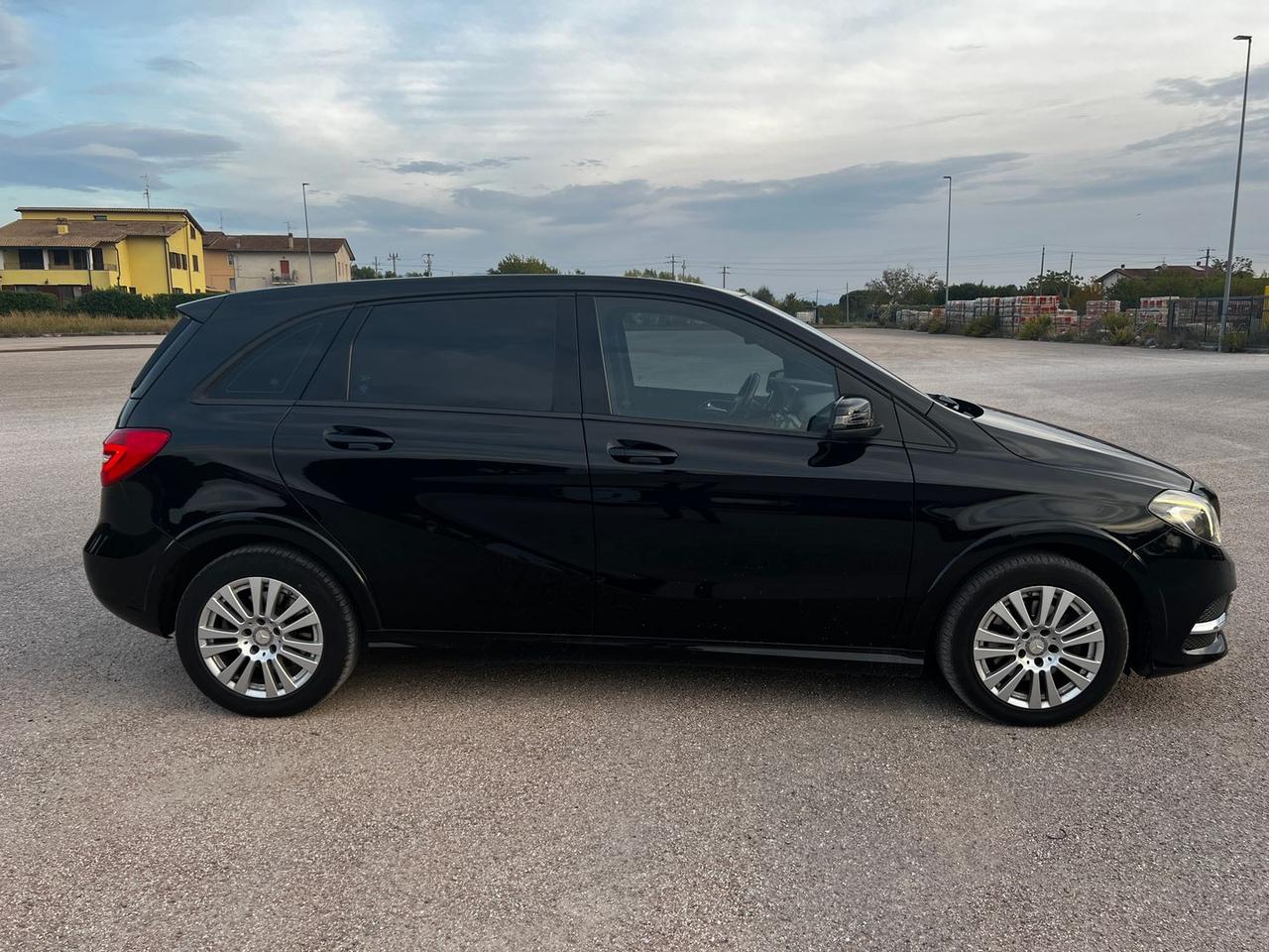 Mercedes-Benz B 200 Premium B #50910