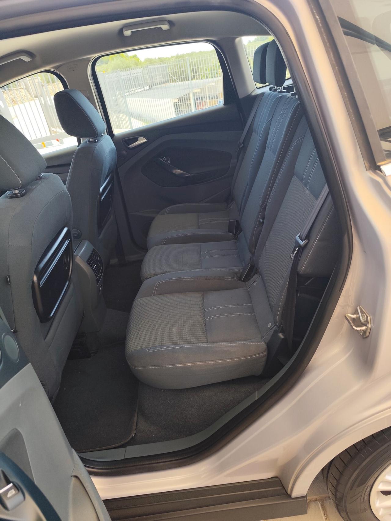 Ford C-Max 2.0 TDCi 115CV Powershift Titanium