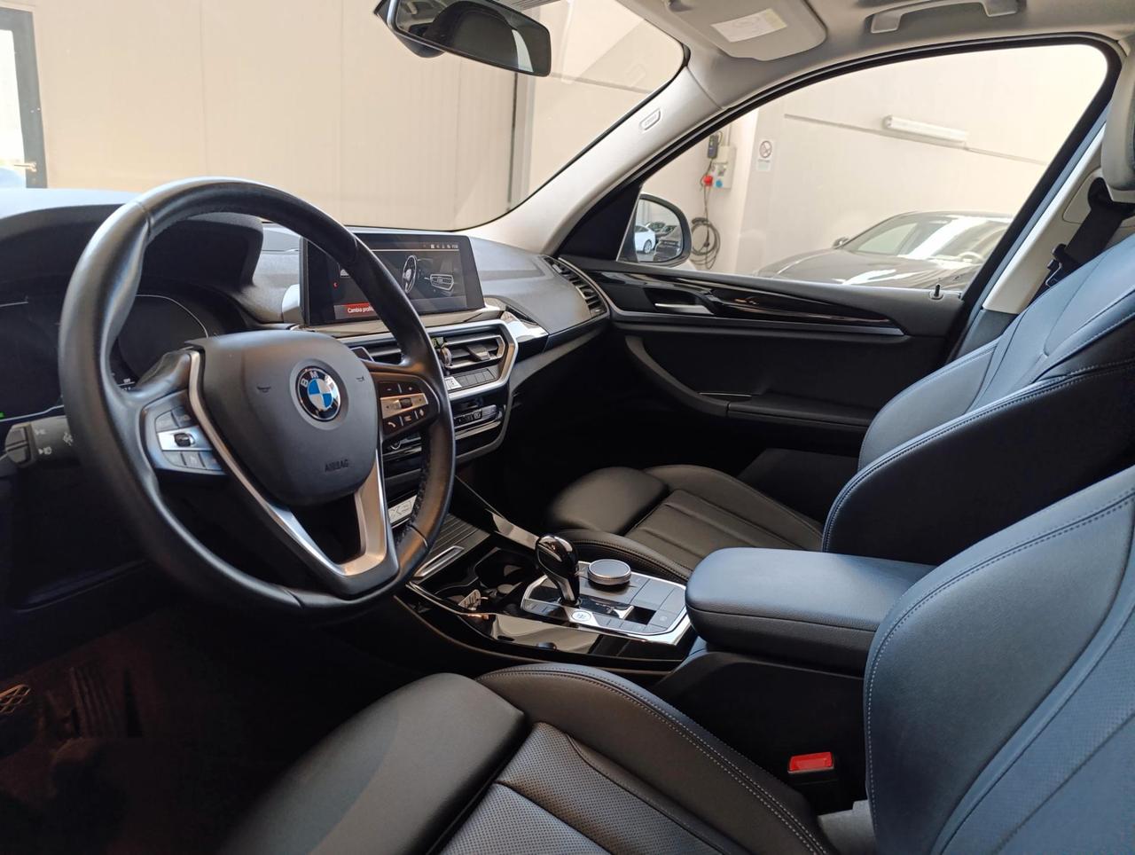 BMW X3 xdrive20d mhev 48V auto