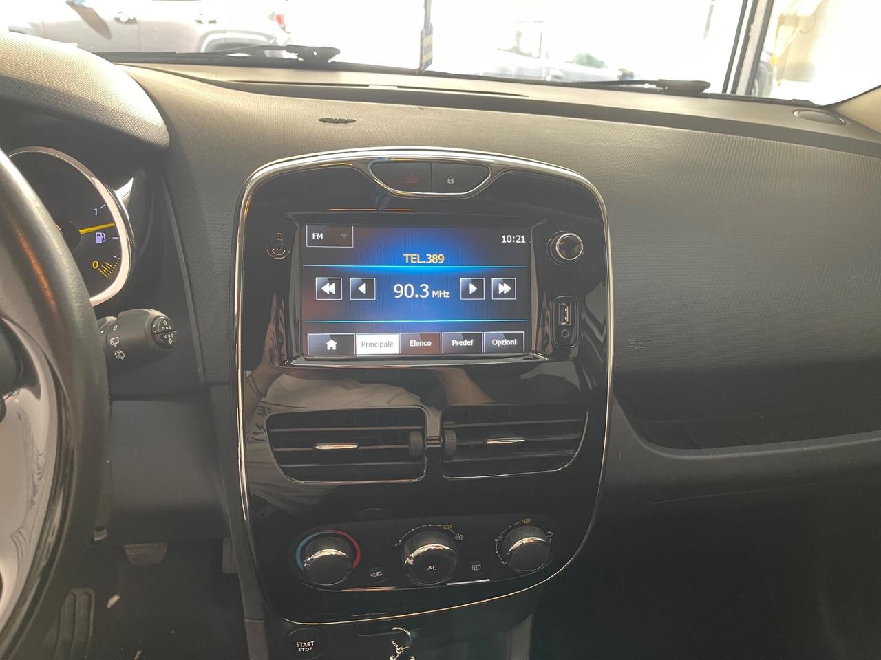 Renault Clio 1.5 DCI 75CV
