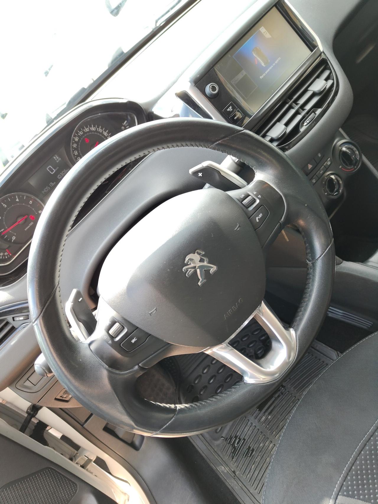 Peugeot 208 1.4 e-HDi 68 CV S&S robotizzato 5 porte Active