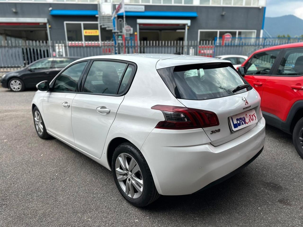 Peugeot 308 BlueHDi 100 S&S Business