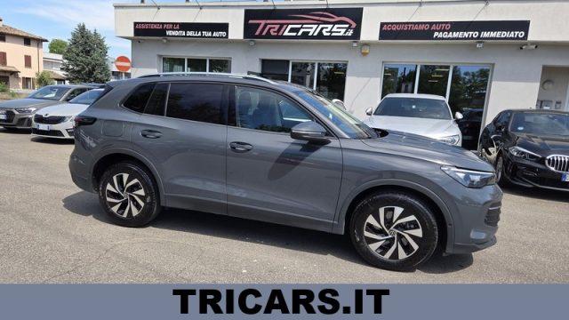 VOLKSWAGEN Tiguan 2.0 TDI 150 CV DSG Life PERMUTE UNICOPRIETARIO