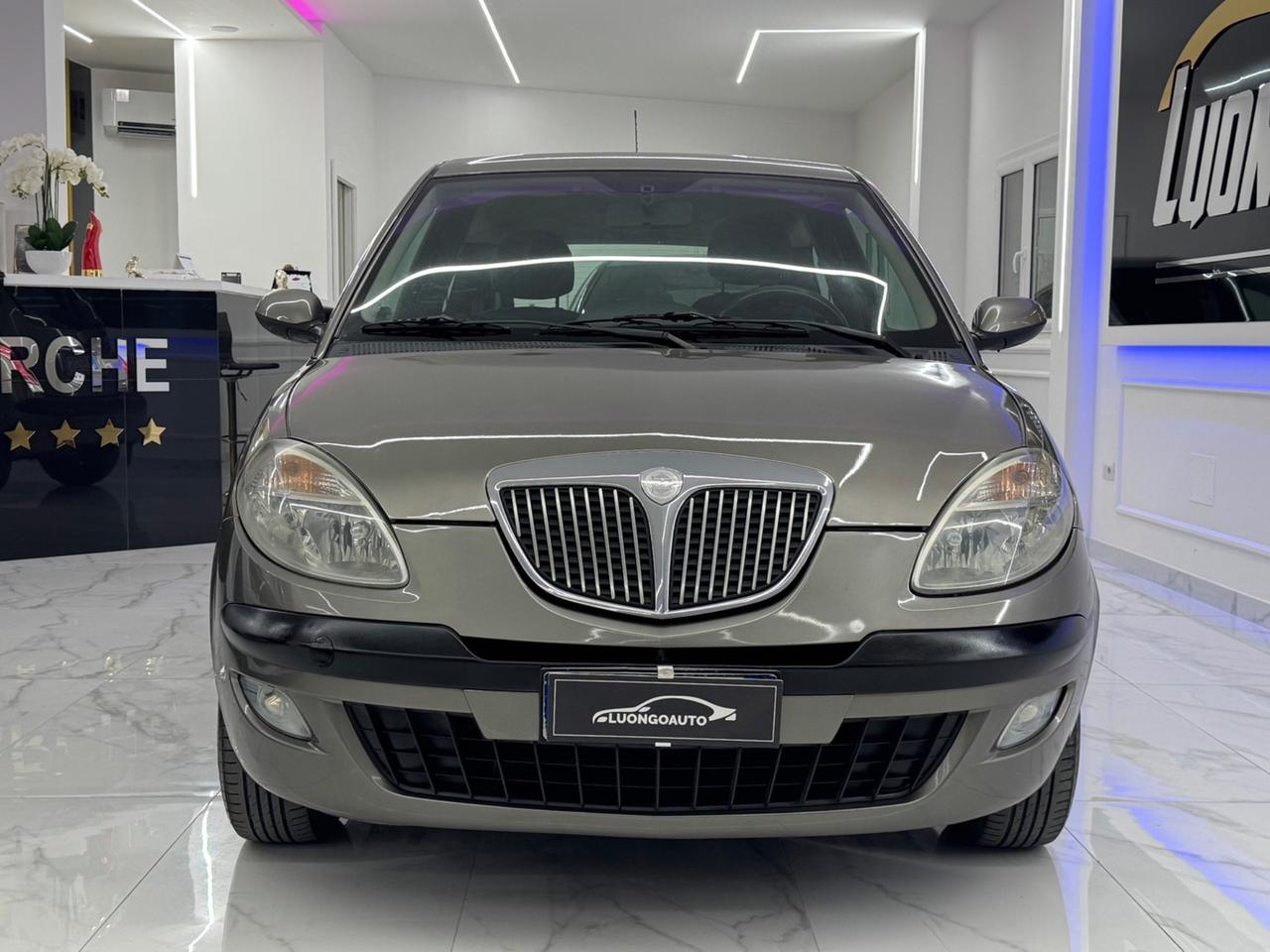 Lancia Ypsilon 1.2 Gold Full Optional