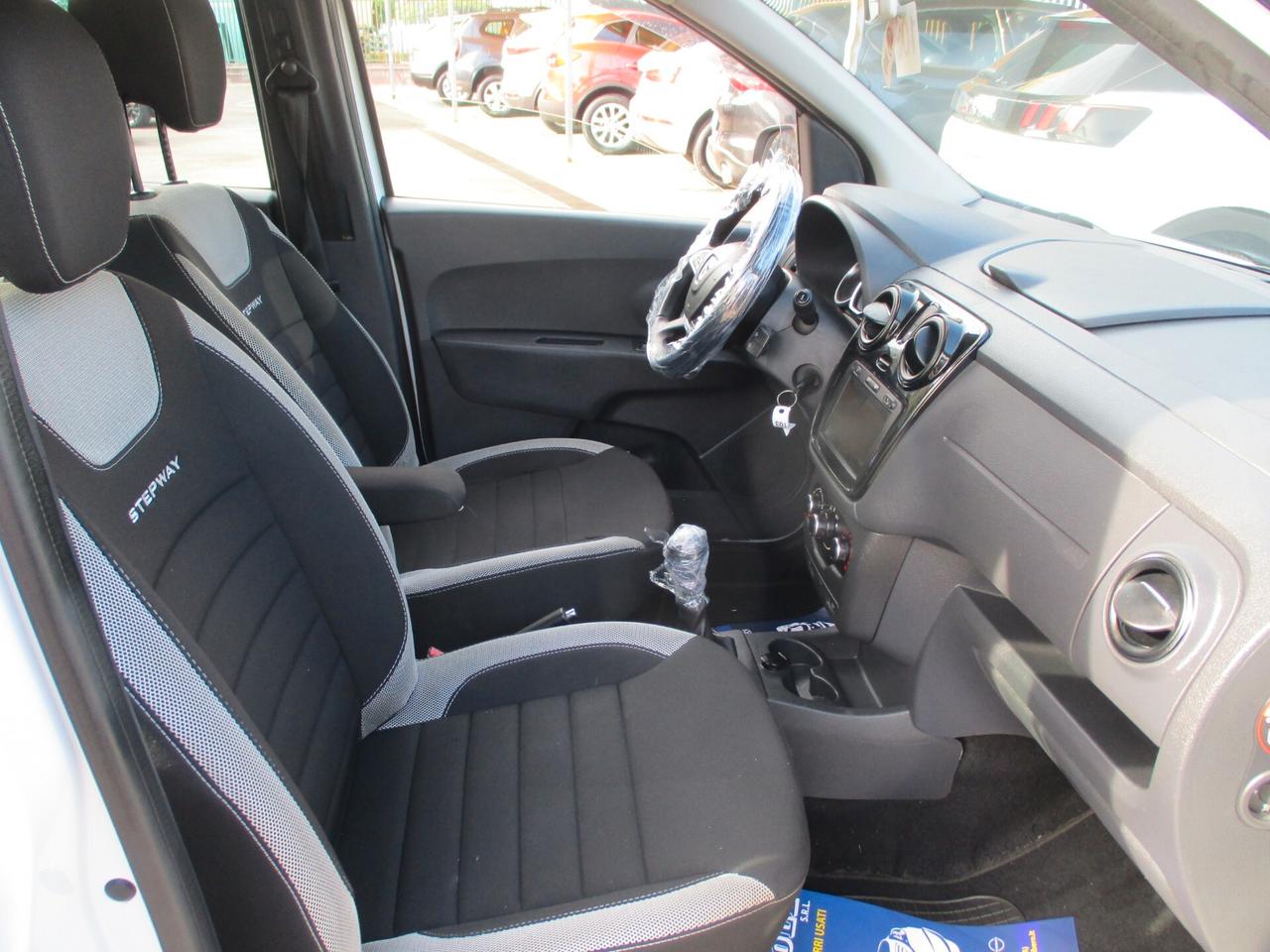 Dacia Duster Lodgy STEPWAY 1.5 DCI 115CV E6D 7 POSTI NAVI/PDC/CAMERA