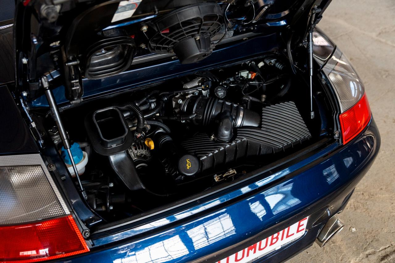 Porsche 911 Carrera 4S cat Cabriolet