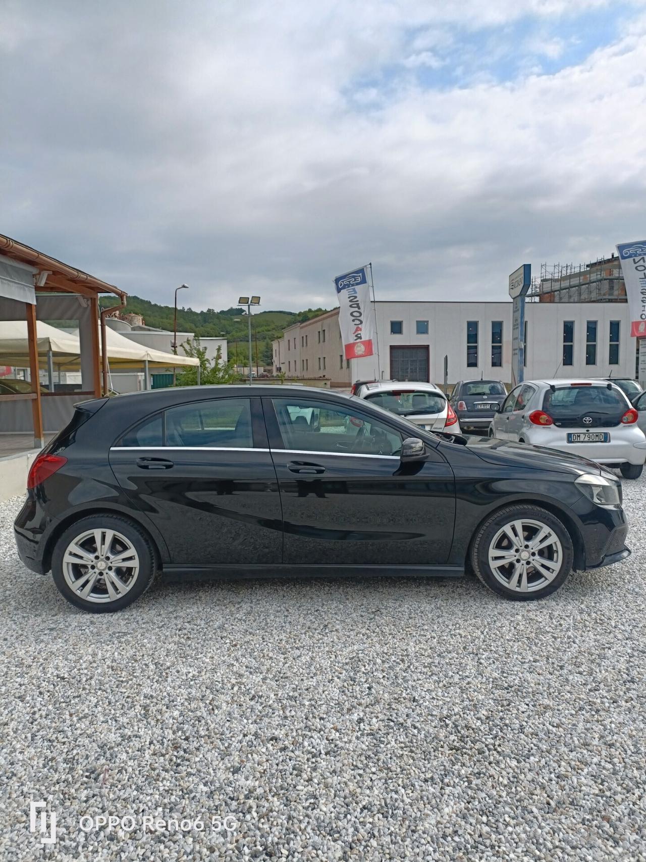 Mercedes-benz A 180 d Premium