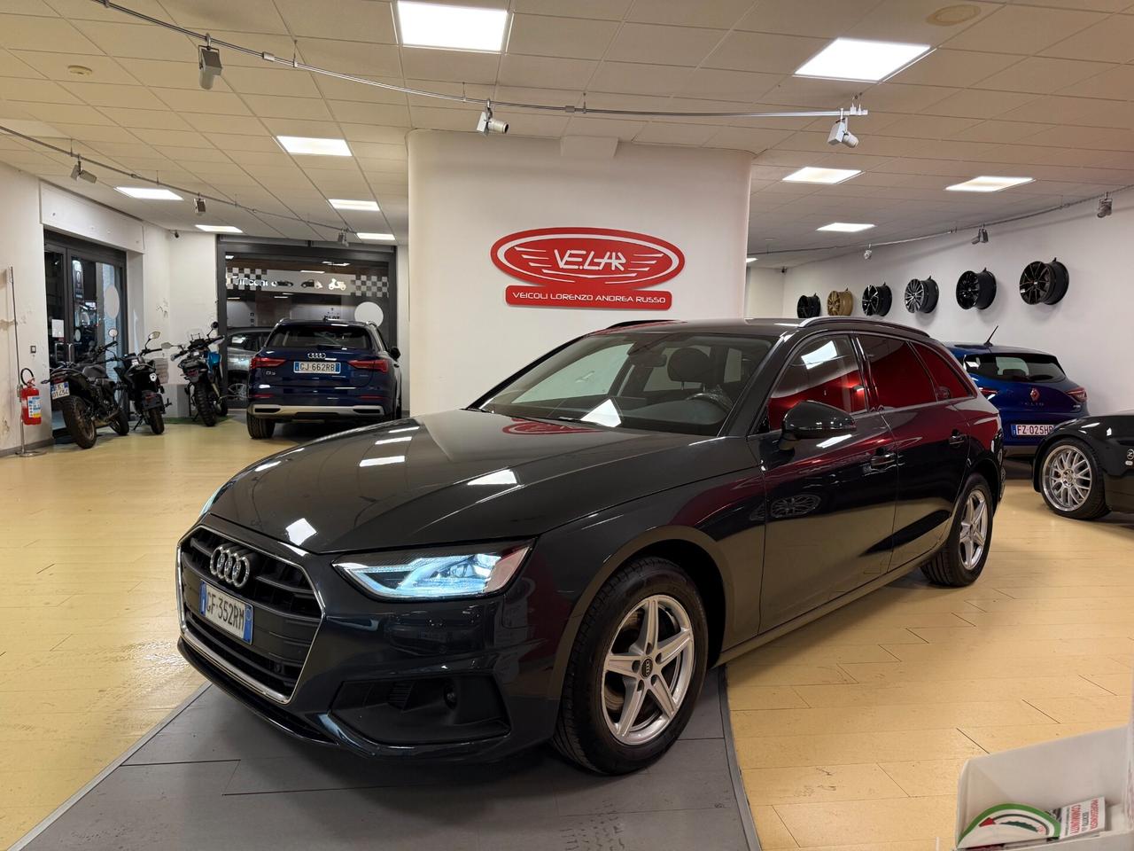 Audi A4 Avant 35 TDI/163 CV S tronic Business Advanced