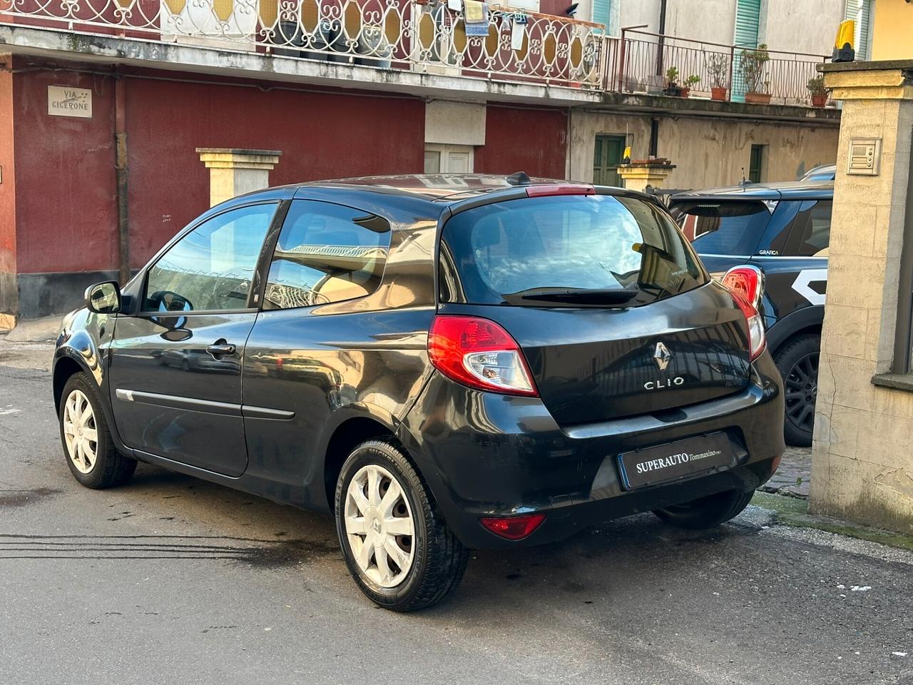 Renault Clio 1.2 16V 3 porte Live!