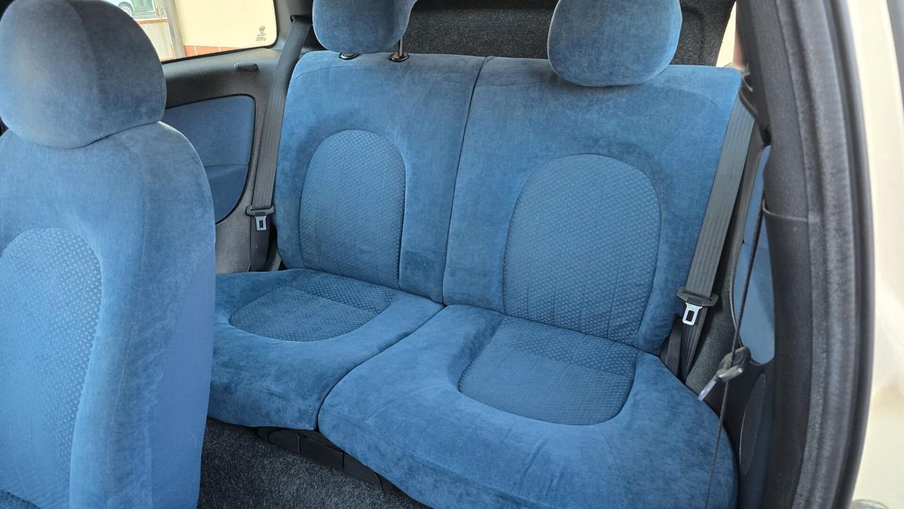 Lancia Ypsilon 1.2 Argento