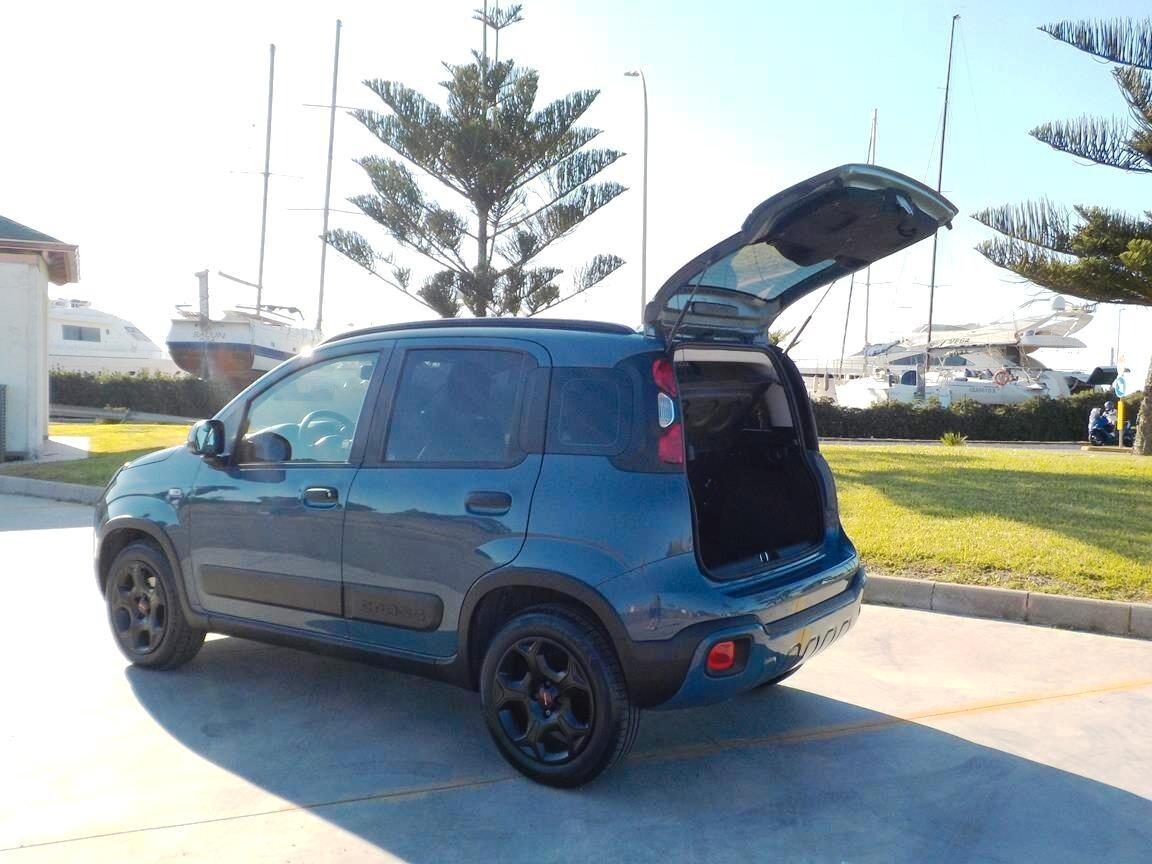 Fiat Panda 1.0 FireFly S&S Hybrid City Cross