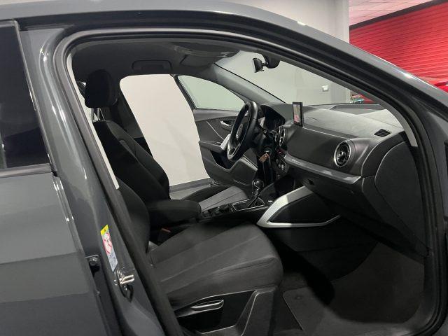 AUDI Q2 30 TDI S tronic Business