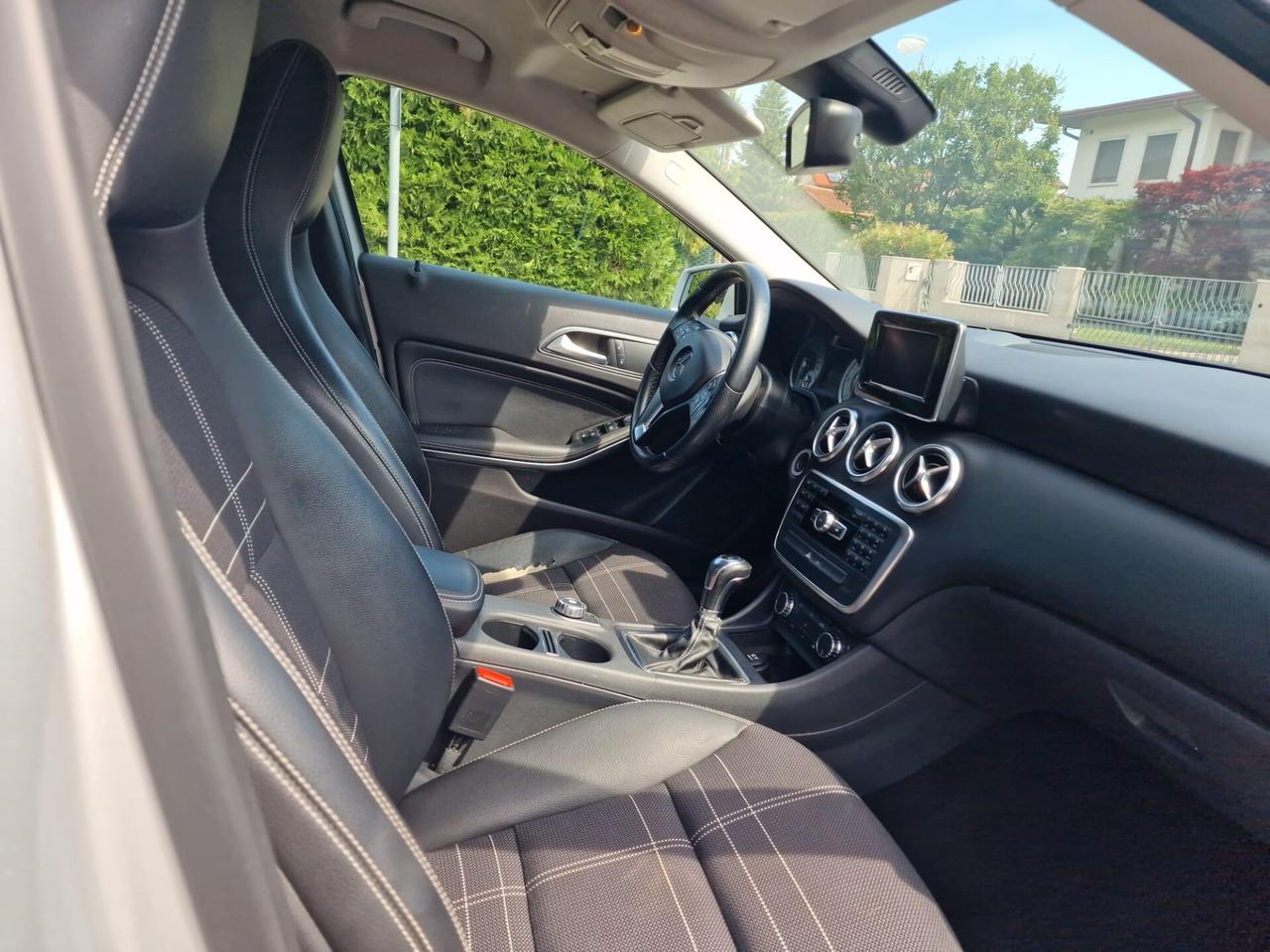 Mercedes-benz A 180 CDI BlueEFFICIENCY Premium