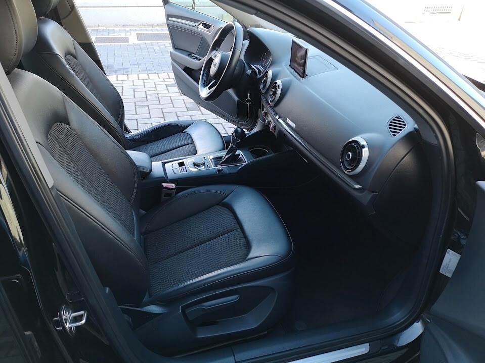 Audi A3 SPB 1.6 TDI 116 CV S tronic Pelle -Xeno -Navig