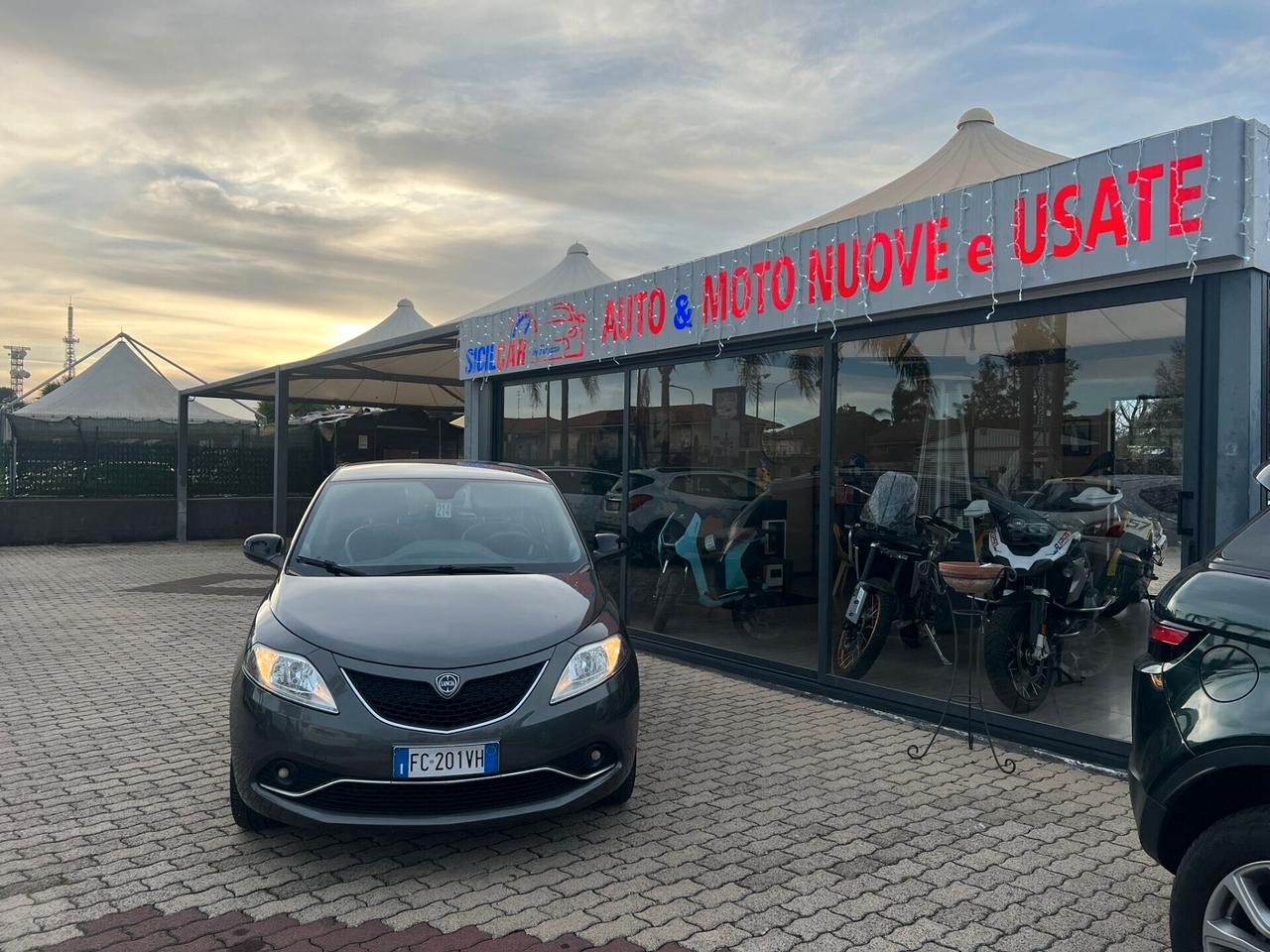 Lancia Ypsilon 1.3 MJT 16V 95 CV 5 porte S&S Platinum