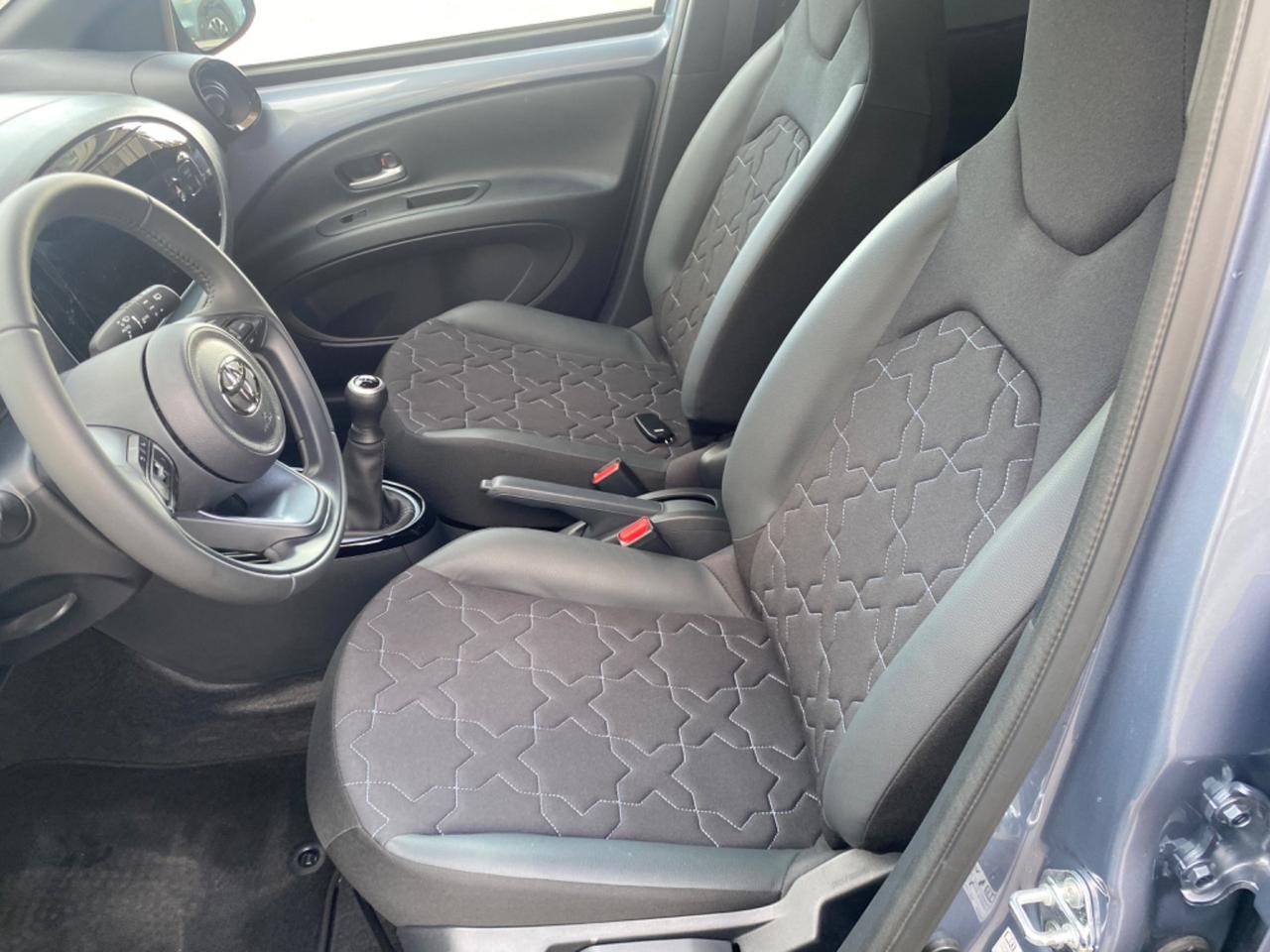 Toyota Aygo X 1.0 VVT-i 72 CV 5 porte Lounge