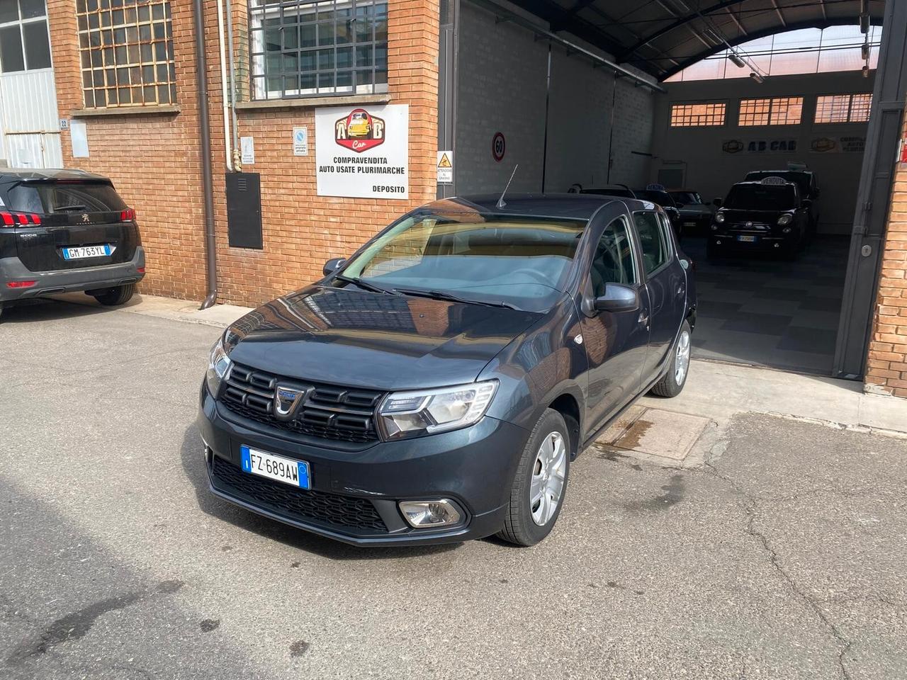 Dacia Sandero Streetway Comfort 73cv - 1 PROPR. - OK NEOPATENTATI - GARANZIA 12 MESI