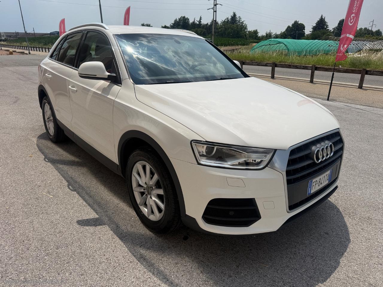 AUDI Q3 2.0 TDI 120CV IVA ESPOSTA