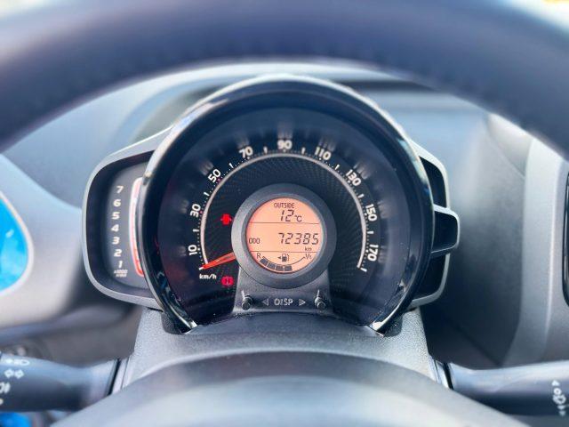 TOYOTA Aygo CONNECT 1.0 VVT-i 5 P X-BUSINESS *SERVICE TOYOTA*