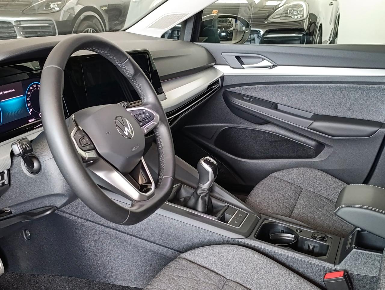 Volkswagen Golf 1.0 tsi Move 110cv