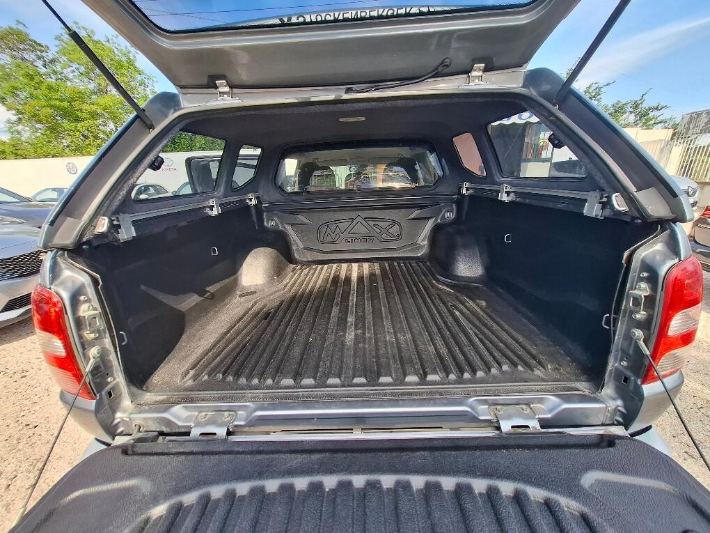 Mitsubishi L200 2.4 DI-D/154CV Double Cab Invite