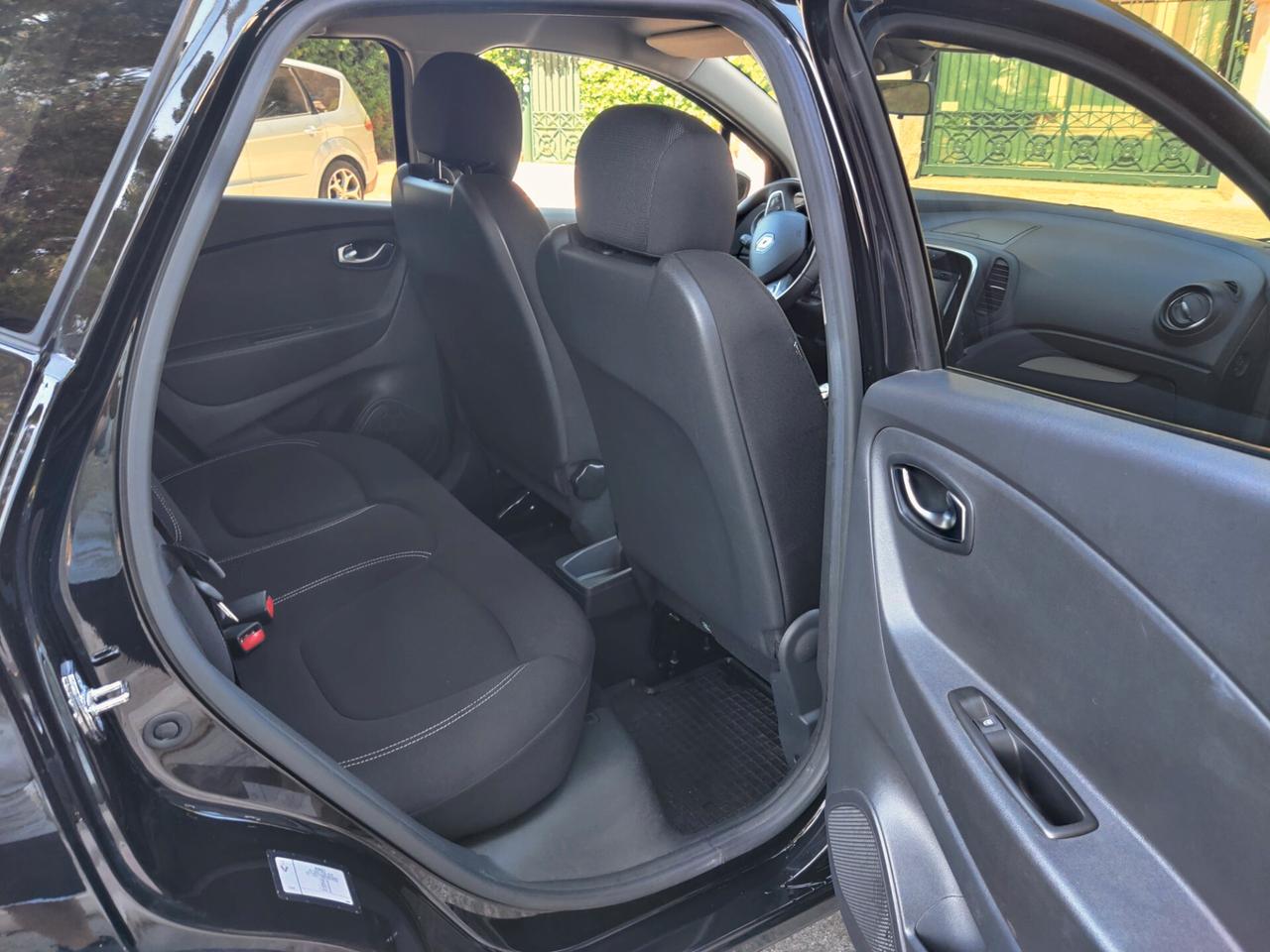 Renault Captur dCi 8V 110 CV Start&Stop Energy Sport Edition2