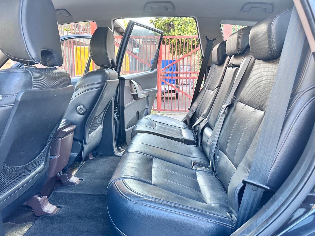 Mahindra XUV500 2.2 16V AWD W8