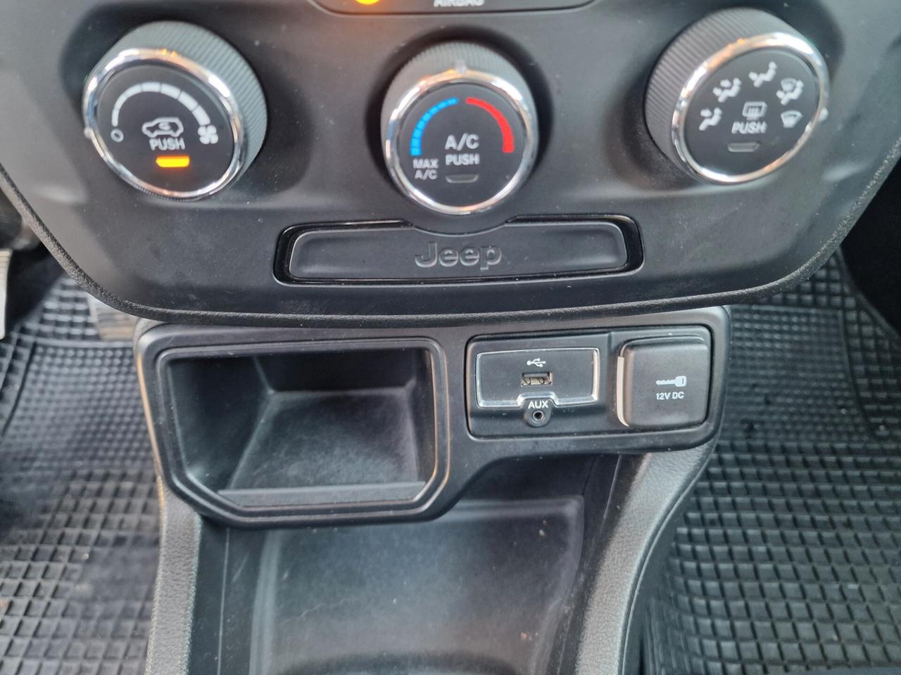 Jeep Renegade 1.6 Mjt 120 CV Longitude