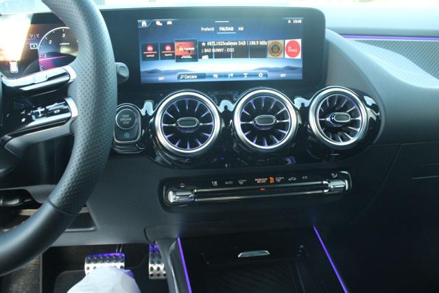 MERCEDES-BENZ GLA 200 d Automatic AMG Line Premium