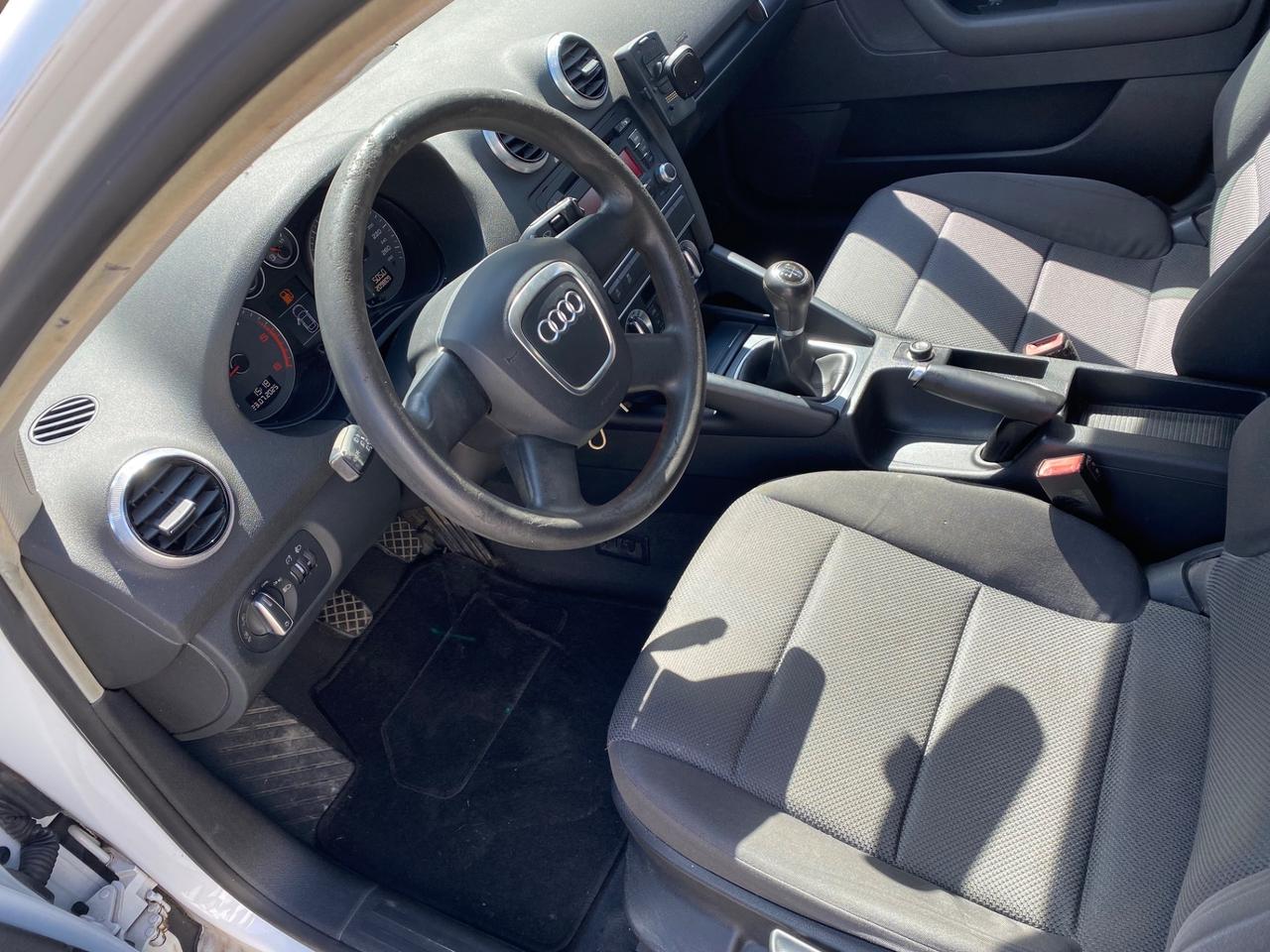 Audi A3 1.6 TDI 105 CV CR Ambition ok neopatentati