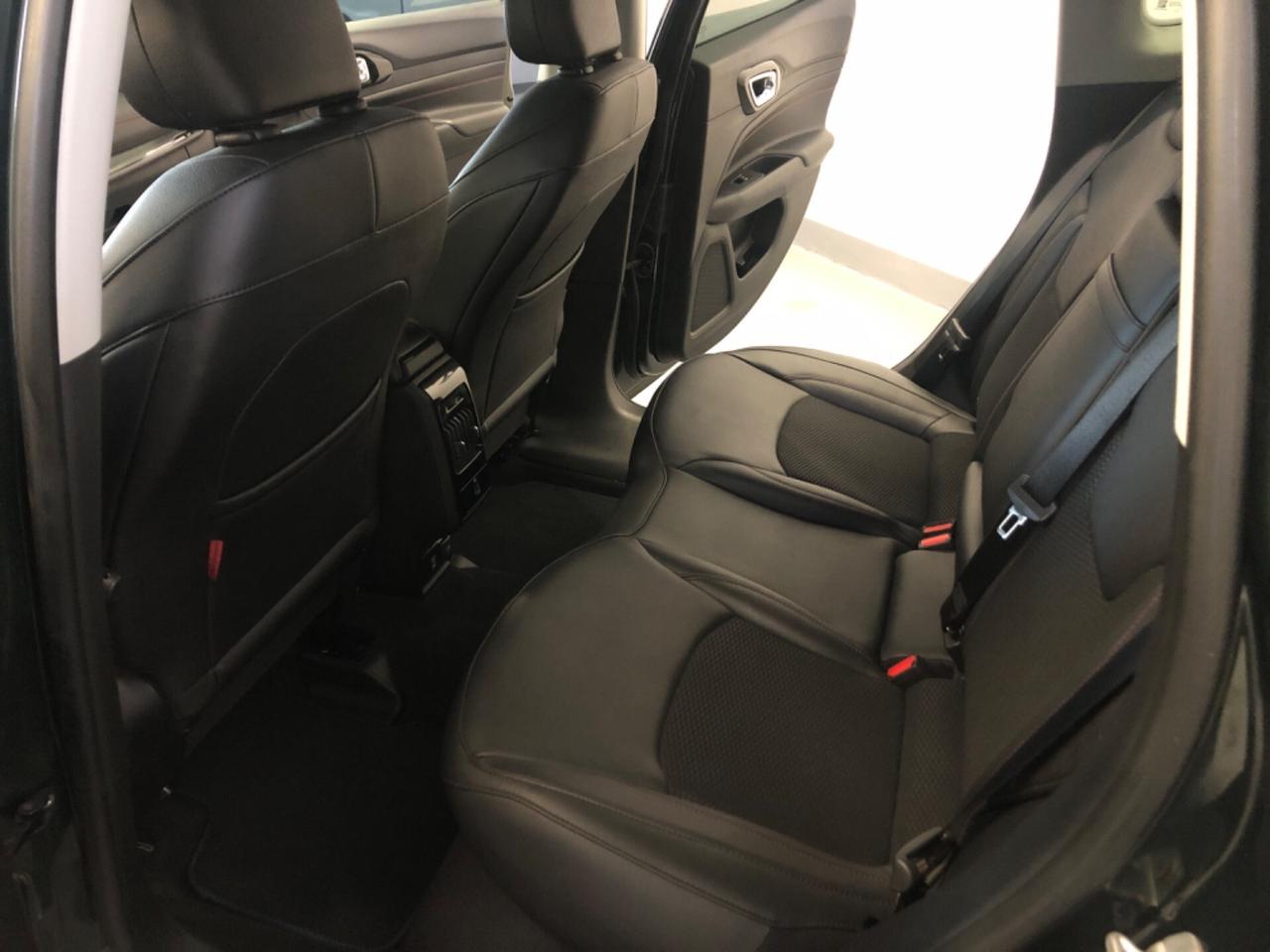Jeep Compass 1.3 Turbo T4 240 CV PHEV AT6 4xe Trailhawk