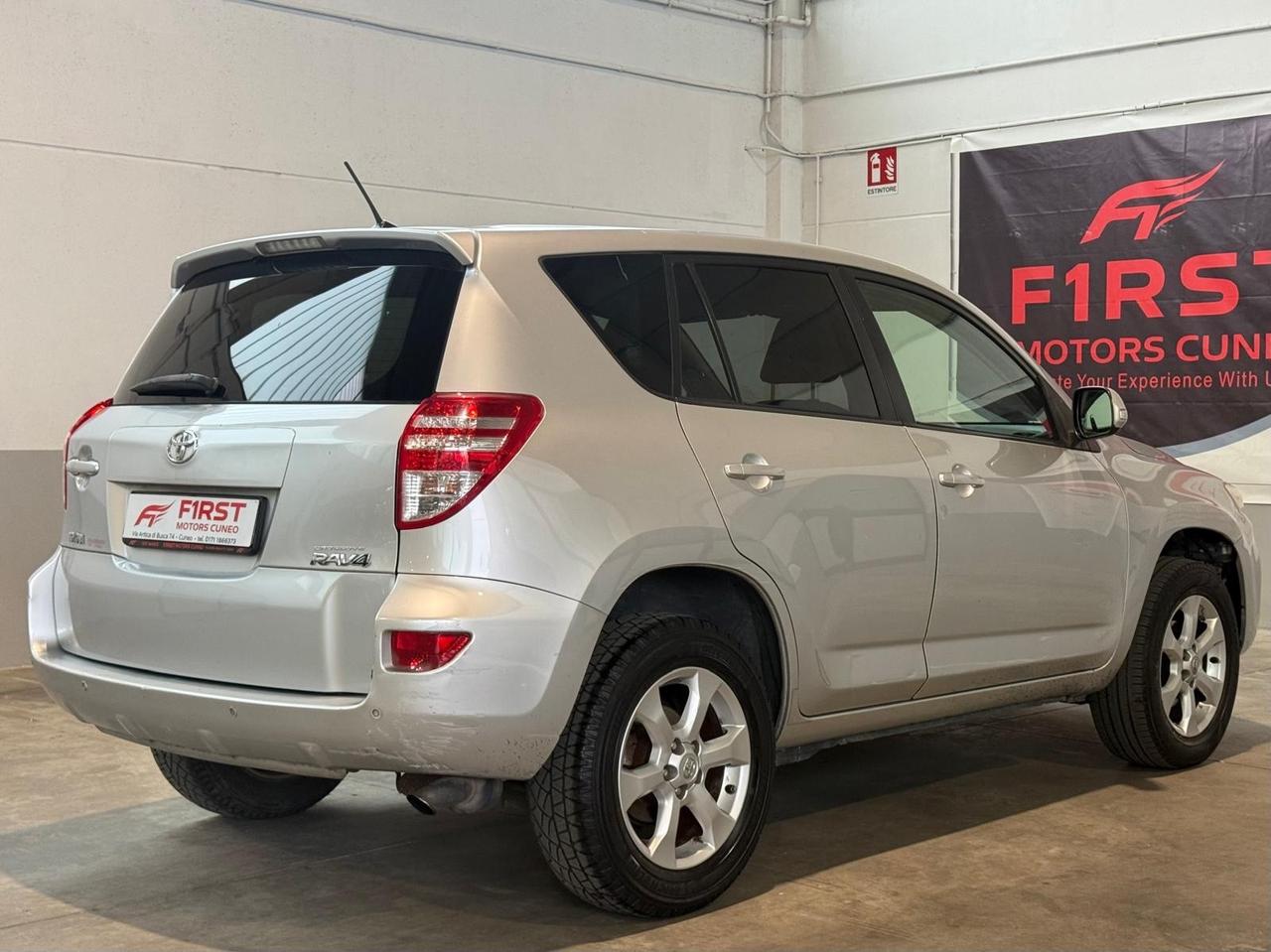 Toyota RAV 4 RAV4 Crossover 2.2 D-4D 150 CV DPF Exclusive