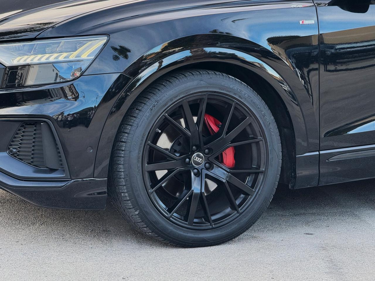 Audi Q8 50 TDI Quattro 286CV CARBONIO TETTO