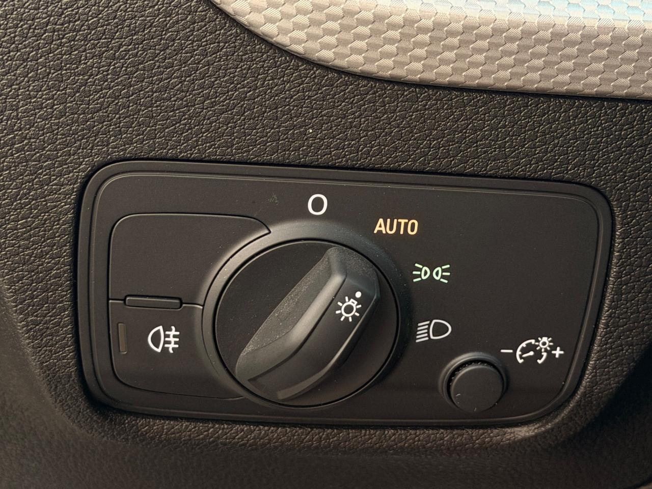 Audi Q2 30 TDI 2.0 150cv S tronic line Edition VIRTUAL COCKPIT