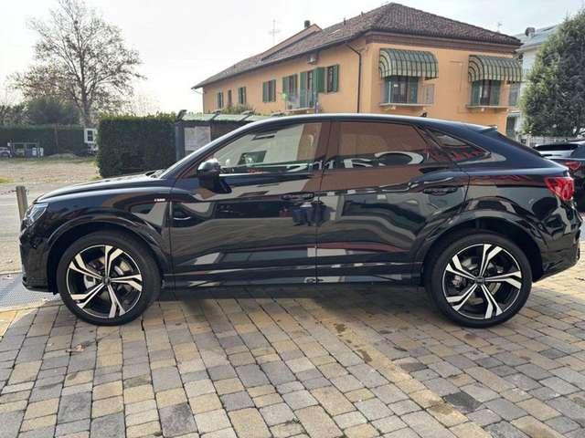 Audi Q3 SPB 40 TDI quattro S tronic Identity Black MATRIX