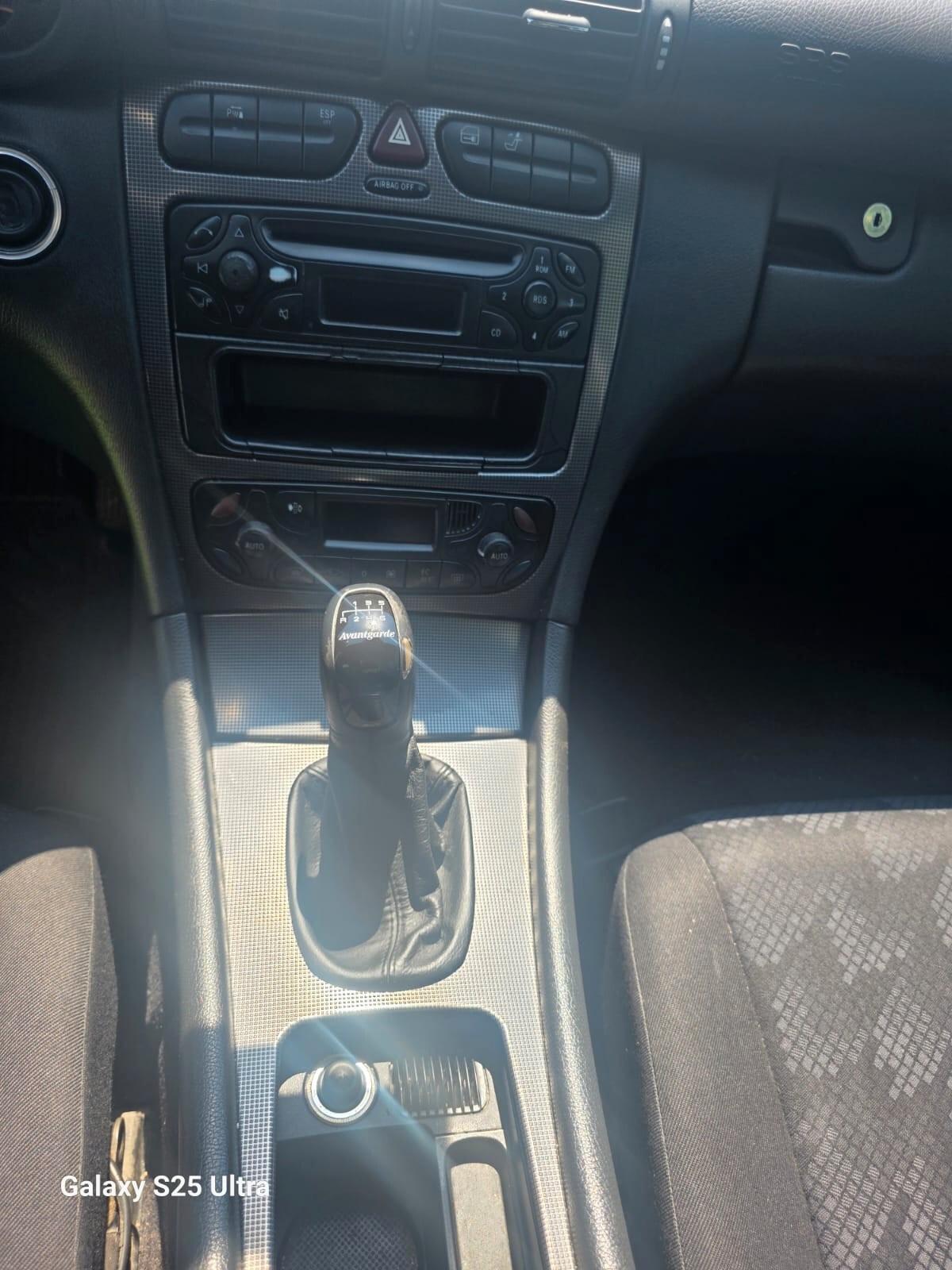 Mercedes-benz C 220 CDI cat Elegance