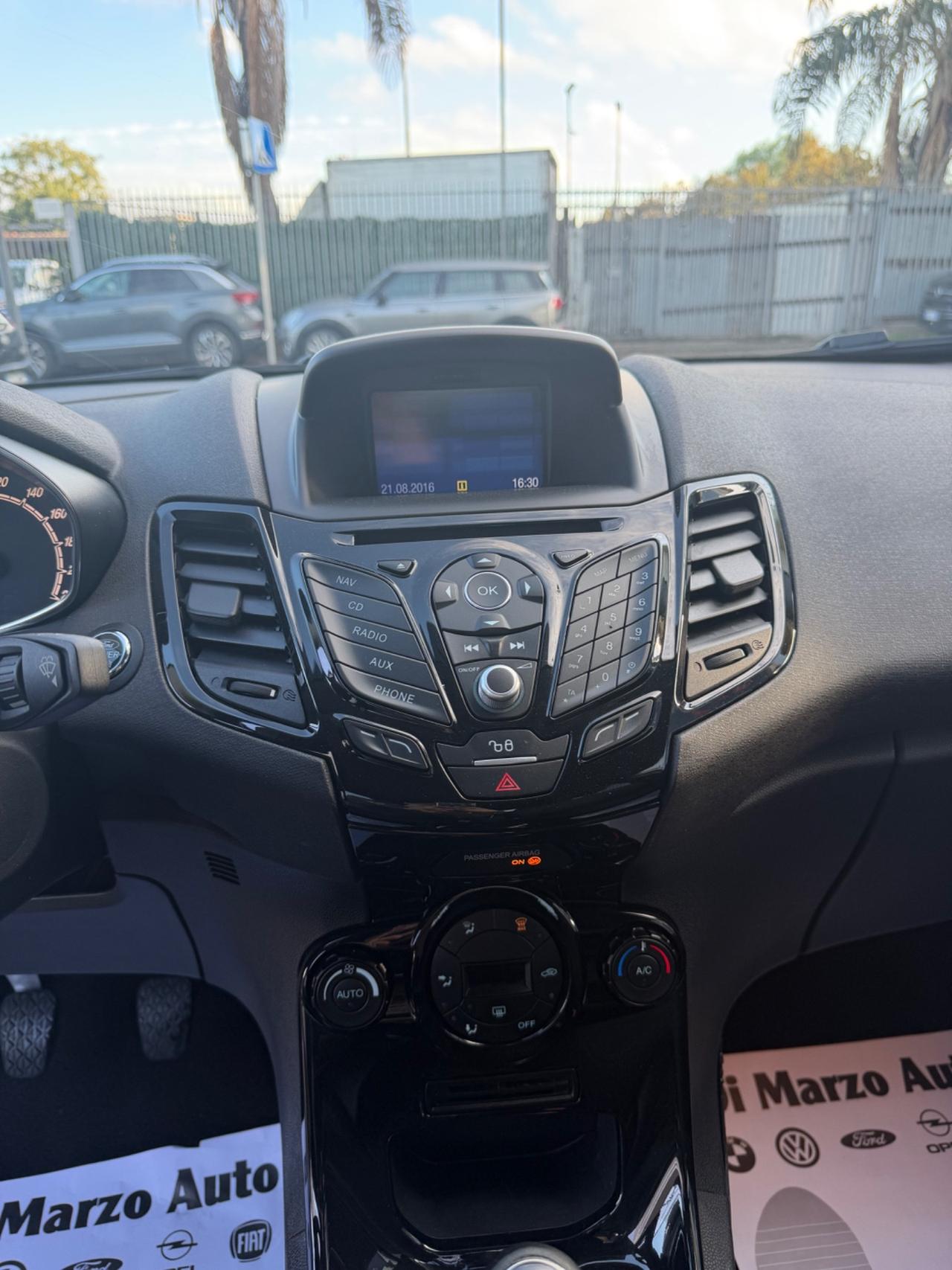 Ford Fiesta 1.5 TDCi 75CV 3 porte Titanium