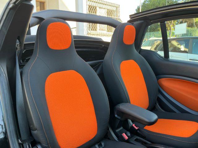 SMART ForTwo 70 1.0 twinamic cabrio Passion JBL