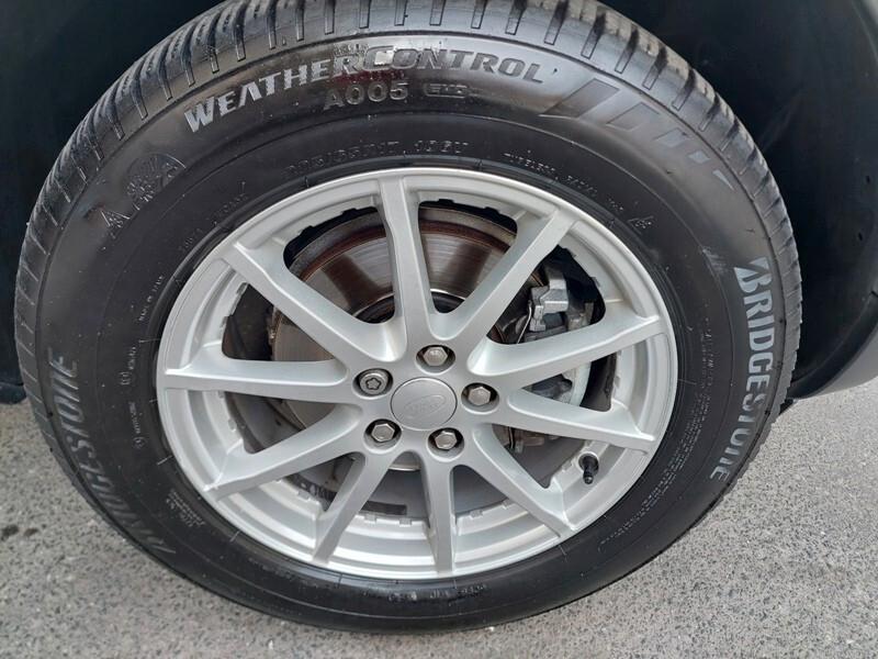 Land Rover Range Rover Evoque 2.2 TD4 150 CV 5p. Pure