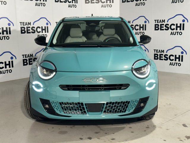 FIAT 600 Hybrid 110 CV DCT MHEV La Prima