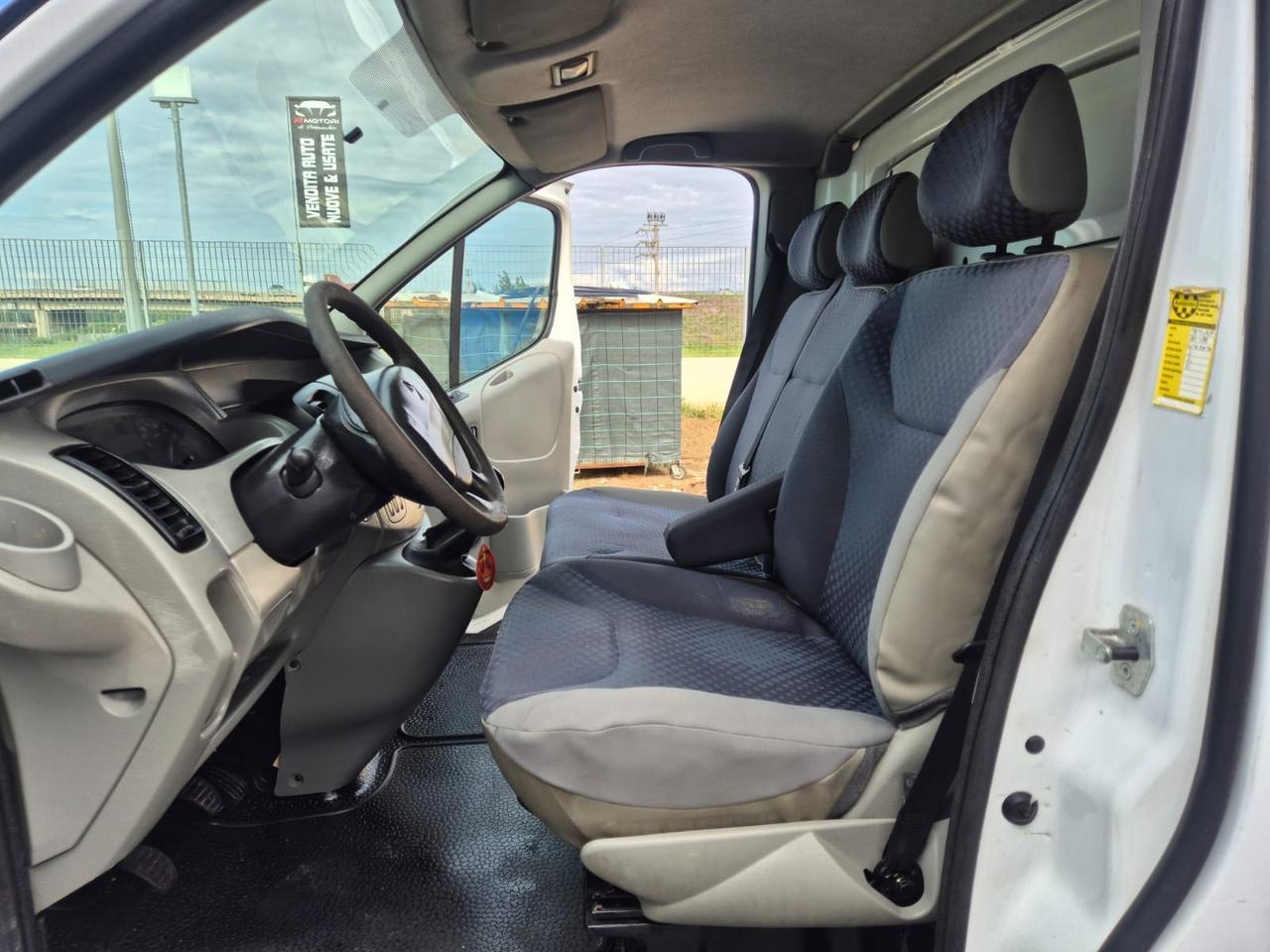 Renault trafic 2.0 DCI 90cv