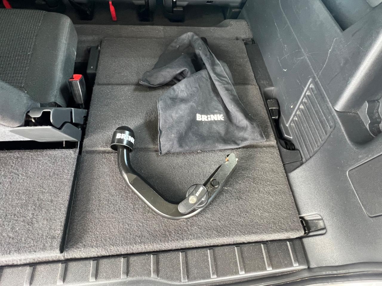 Peugeot 5008 1.6 VTi 120CV 7 POSTI - GANCIO TRAINO