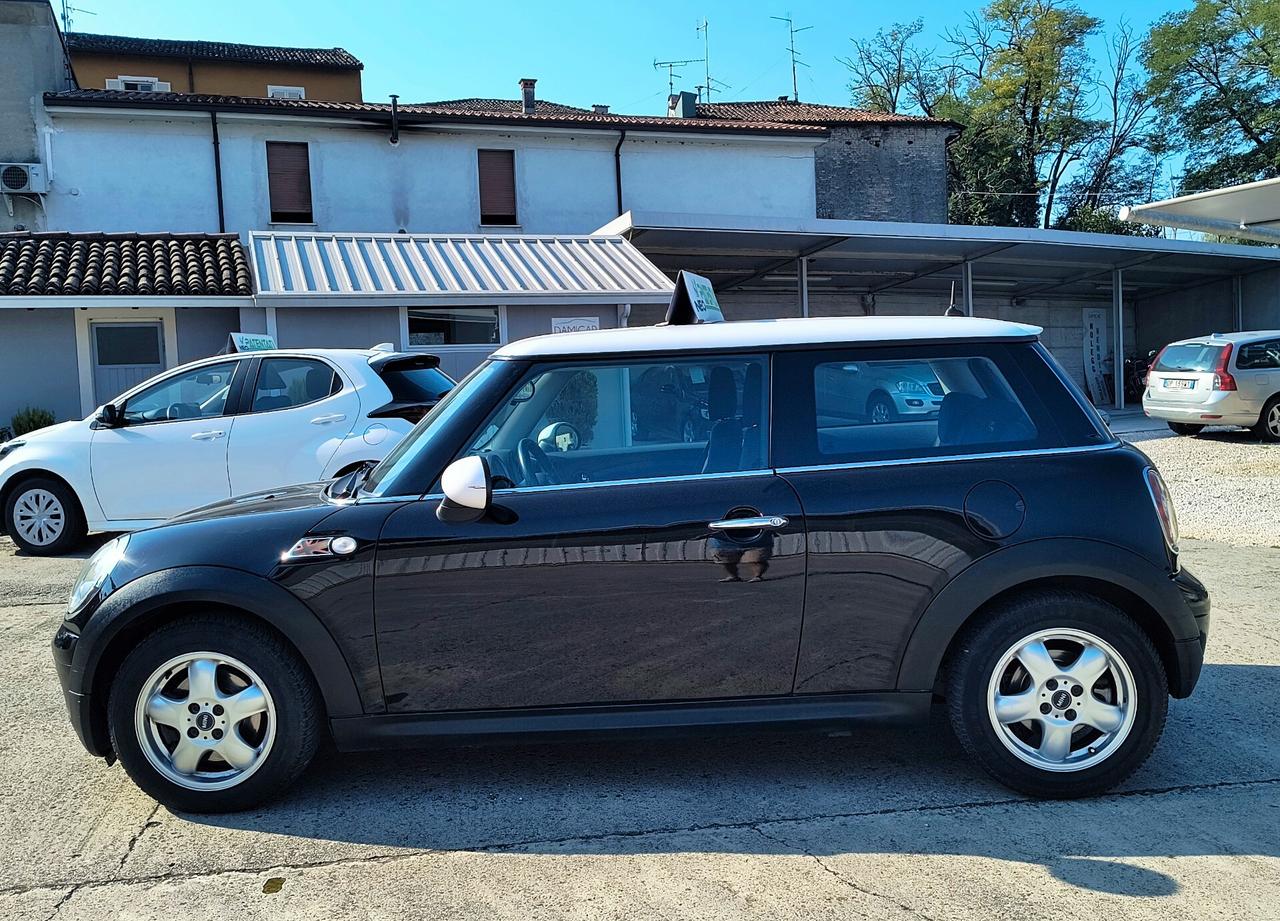 Mini 1.4 16V One Benzina *Ok Neopatentati*