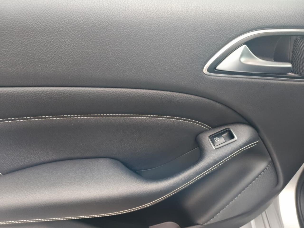 Mercedes-benz B 180 d Automatic Sport
