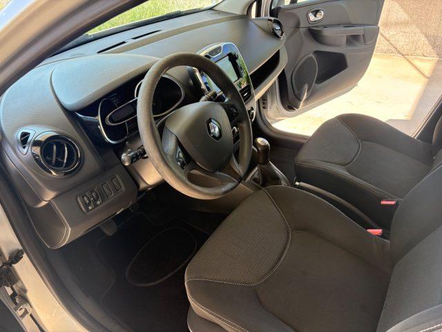 RENAULT Clio 1.2 75CV 5 porte Wave EURO 5 OK NEOPATENTATI