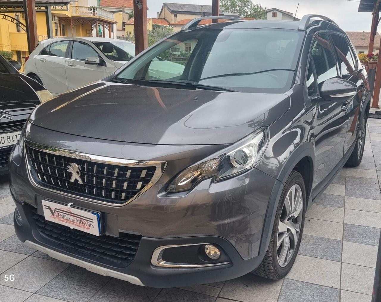 Peugeot 2008 PureTech Turbo 110 EAT6 S&S Black Matt