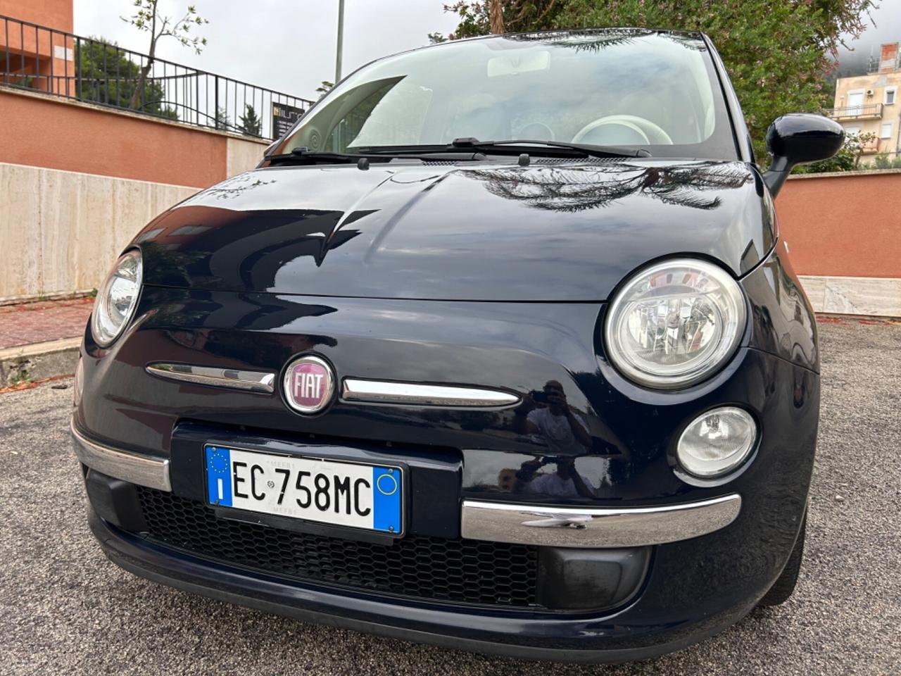 Fiat 500 1.2 Lounge ideale per neo patentati