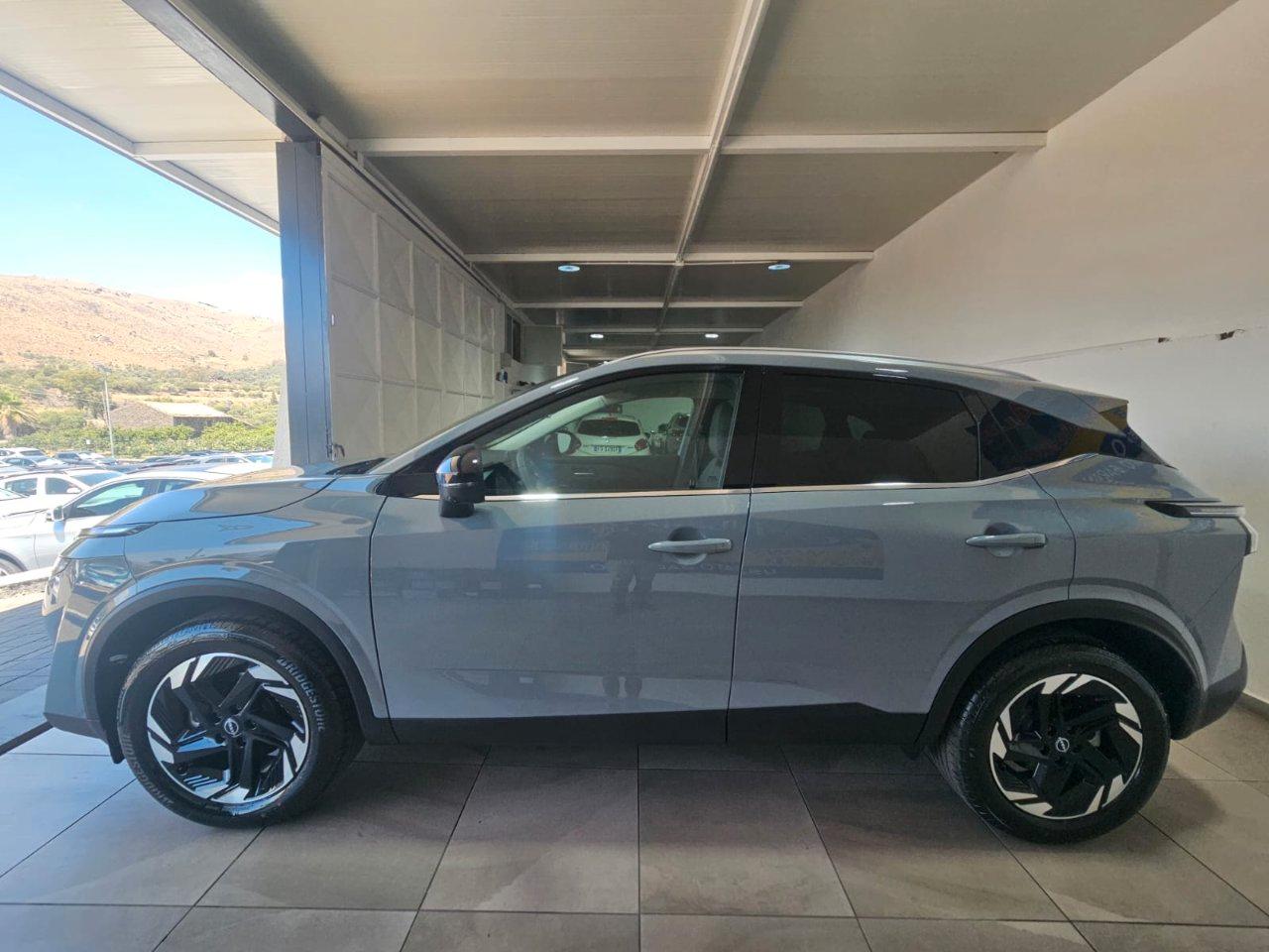 Nissan Qashqai 1.3 mhev N-Connecta 2wd 140cv + TETTO PANORAMA *KM 0*