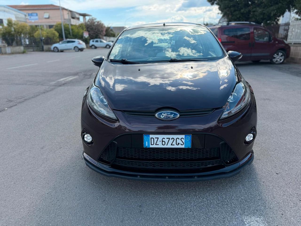 Ford Fiesta 1.4 TDCi 5p. Titanium